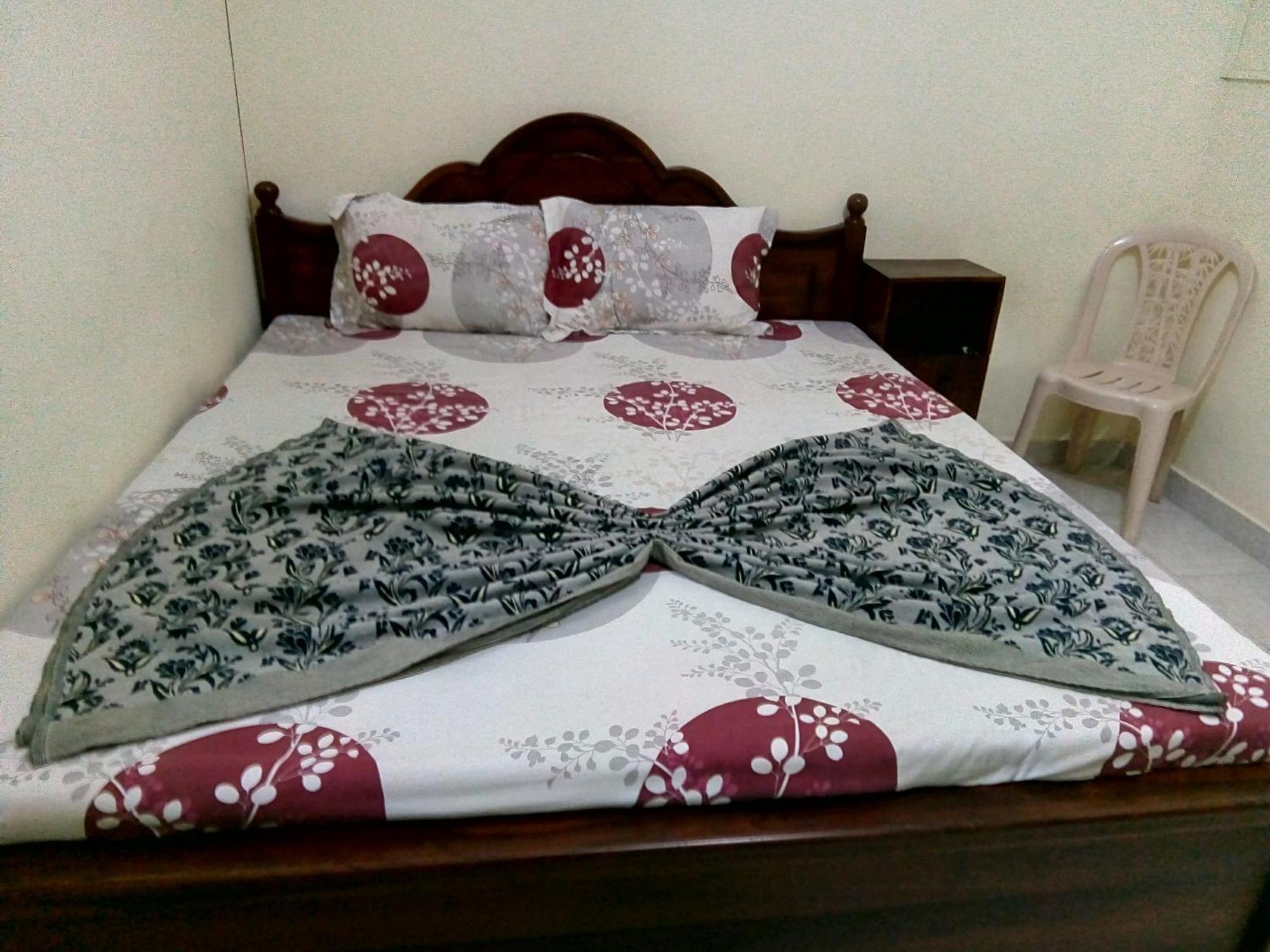 Sri Krishna Bhavan Hotel Hatton Room photo