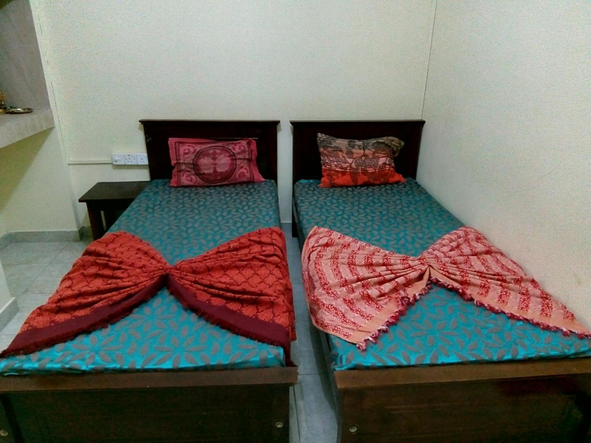 Sri Krishna Bhavan Hotel Hatton Room photo
