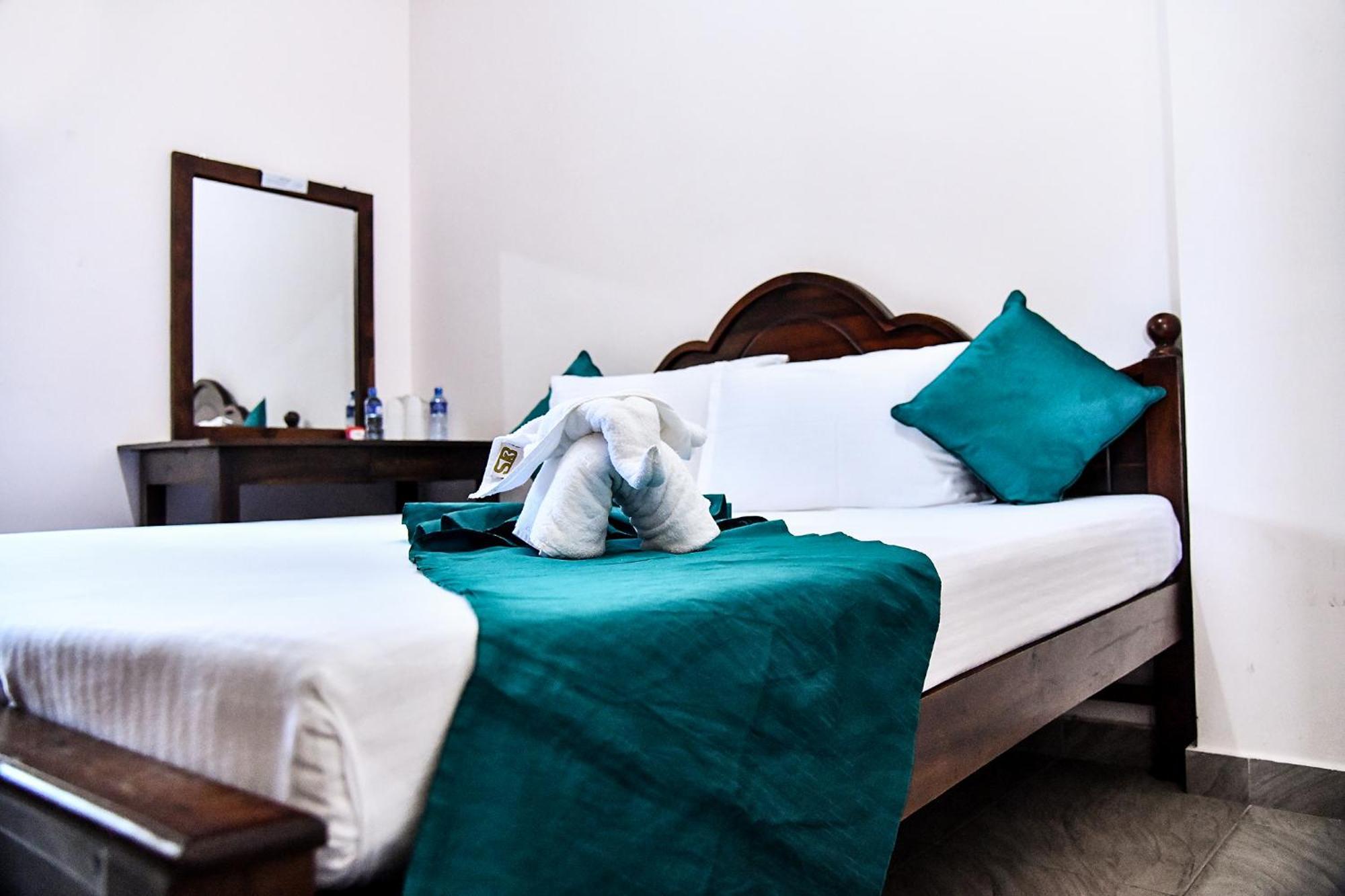 Sri Krishna Bhavan Hotel Hatton Room photo