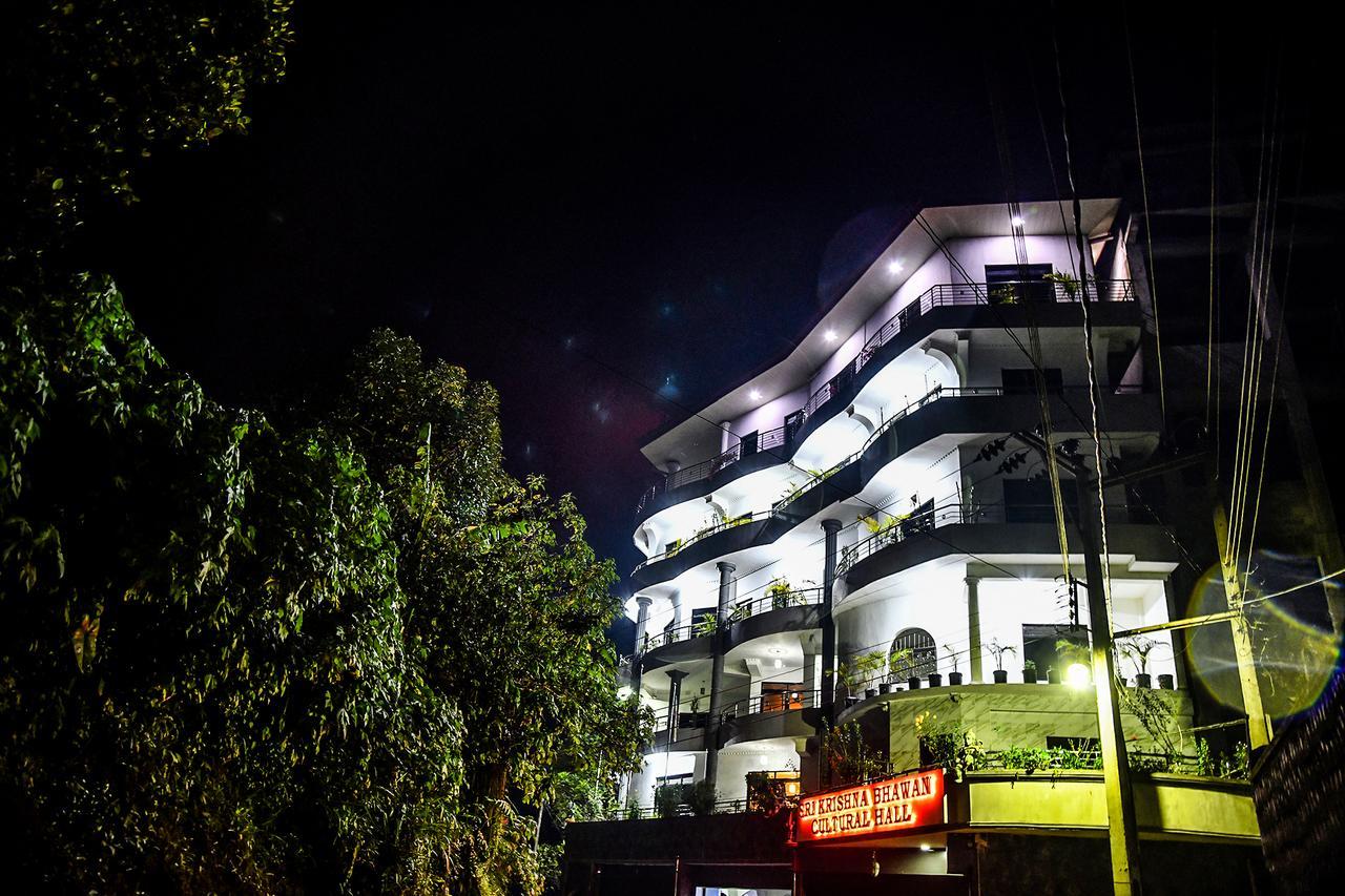 Sri Krishna Bhavan Hotel Hatton Exterior photo